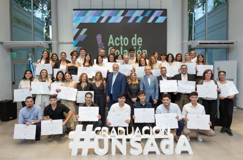  52 nuevos egresados de la UNSAdA en su 10* aniversario