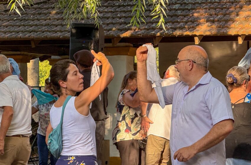  Comenzó la nueva temporada de los bailecitos criollos en la costanera