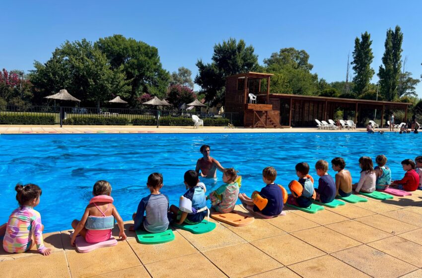  Opciones de verano para los niños arequeros: colonias, rio y piletas