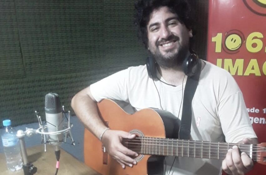  La historia de Matías Bianchi, músico callejero del pueblo