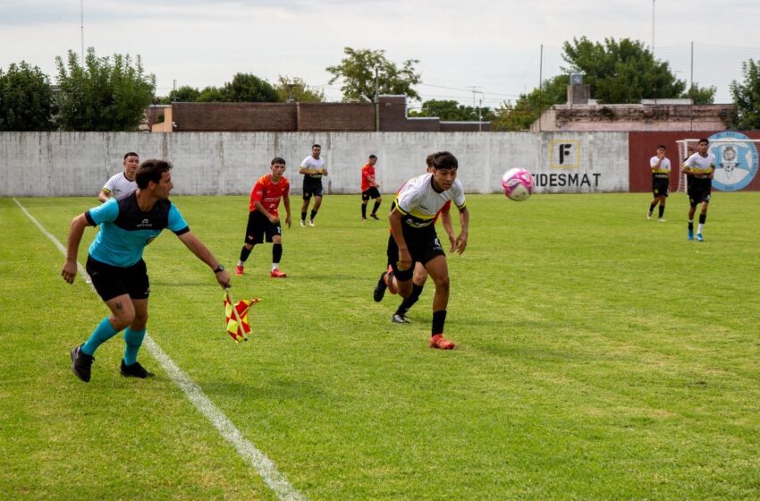  Unidos y Robles abrieron el Torneo Apertura con un empate