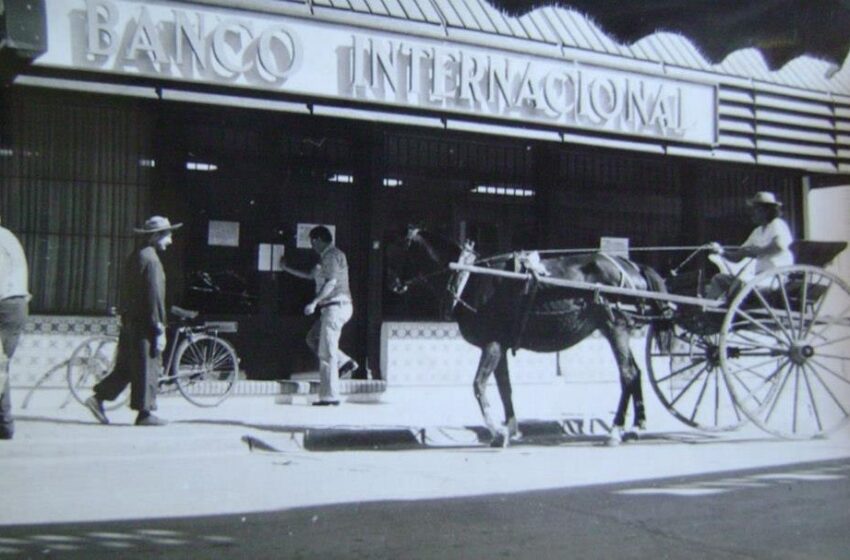  Recordamos el antiguo Banco de Boulonge de calle Alsina
