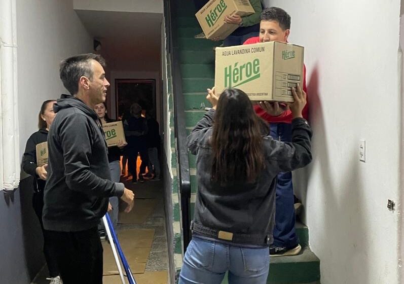  La solidaridad de los clubes de Areco durante la inundación