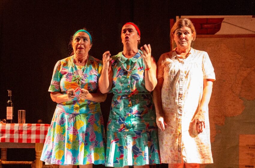  Risas y buen teatro con artistas arequeros en la obra Mañana avisamos