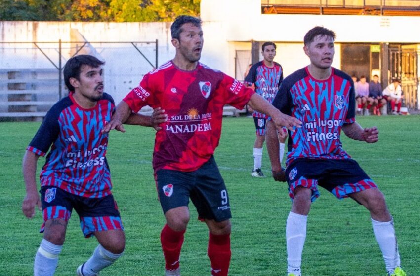  Un contundente River venció 4 a 0 a Solís