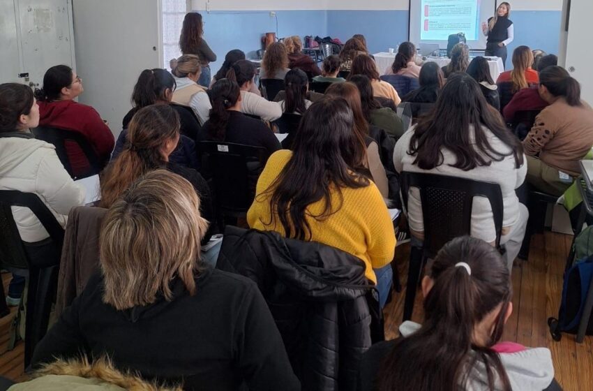 Capacitación para mejorar el Servicio Alimentario Escolar en Areco