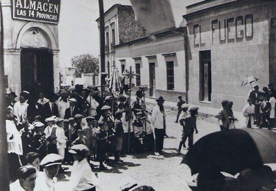  La mítica esquina de Alsina y Gral Paz, ahora con el hallazgo de un túnel