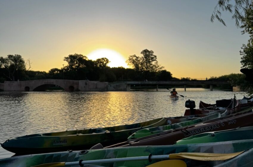  Exitosa remada nocturna con luna llena en el río Areco