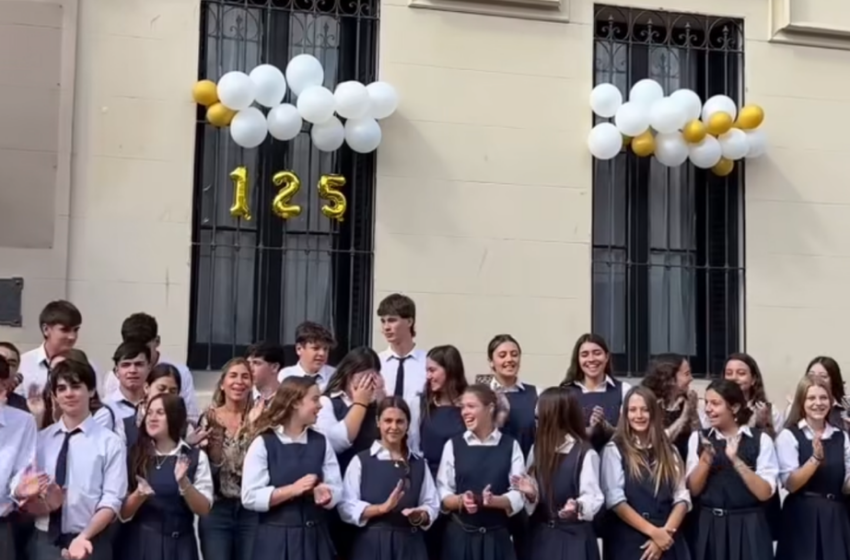  El colegio Santa Maria celebró sus 125 años de vida