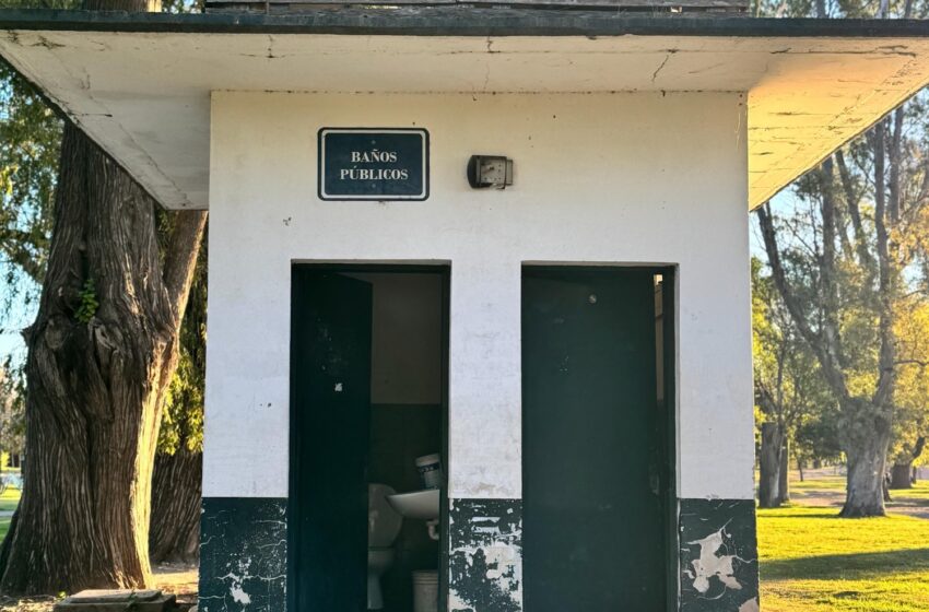  Falta de baños públicos, una deuda pendiente para un pueblo turístico